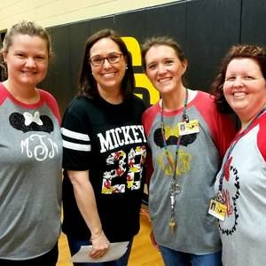 Meet your Posher, Robin